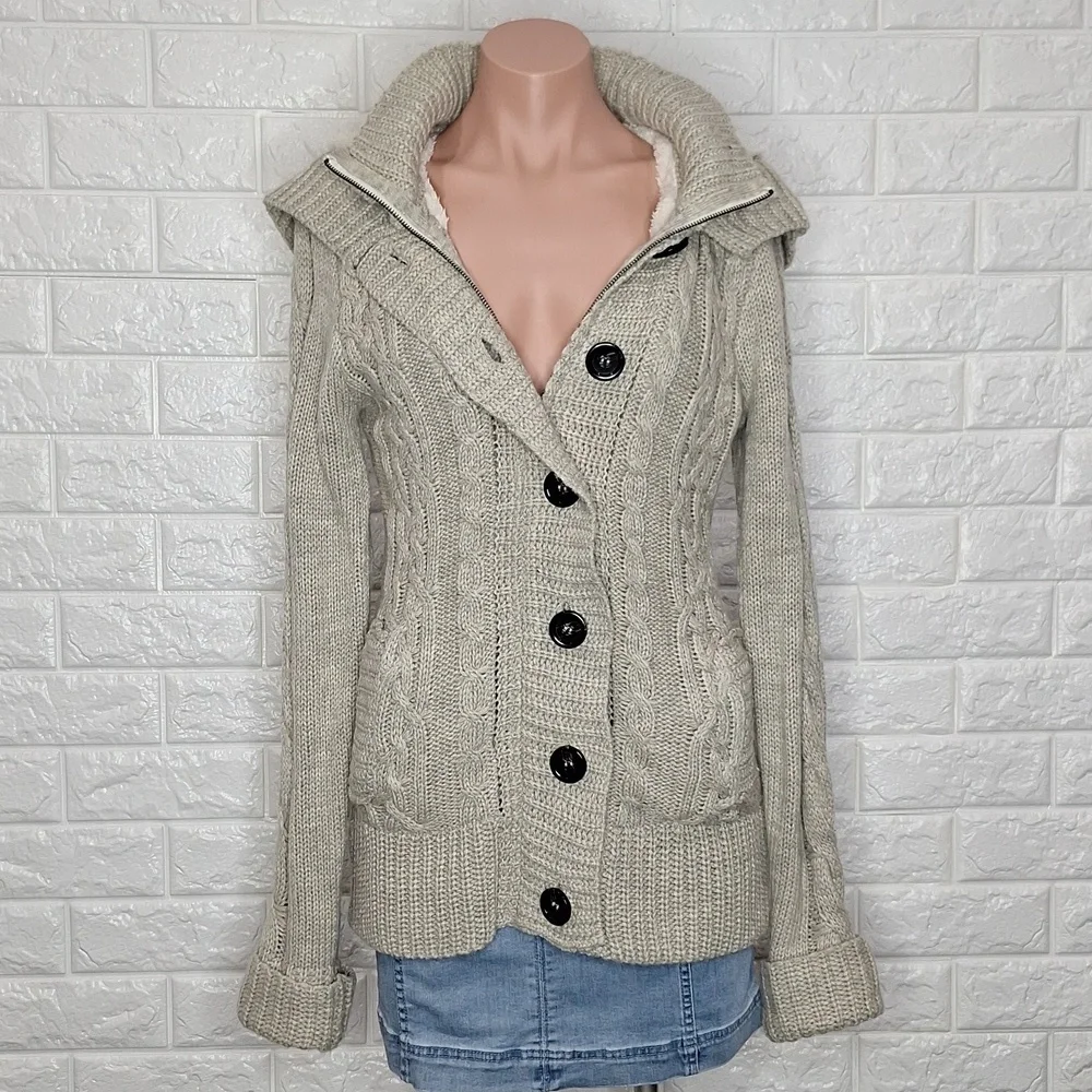 CI SONO by CAVALINI Chunky Crochet Sherpa Lined Zip Up and Button Jacket…